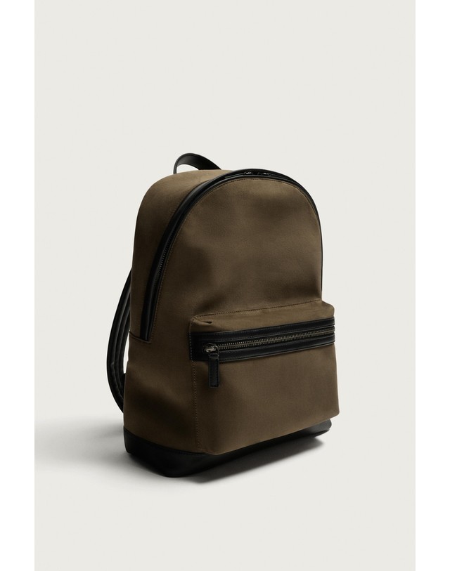 자라 자라 13인치 노트북 캐주얼 백팩 3227/820/032 KHAKI GREEN 카키 착용컷