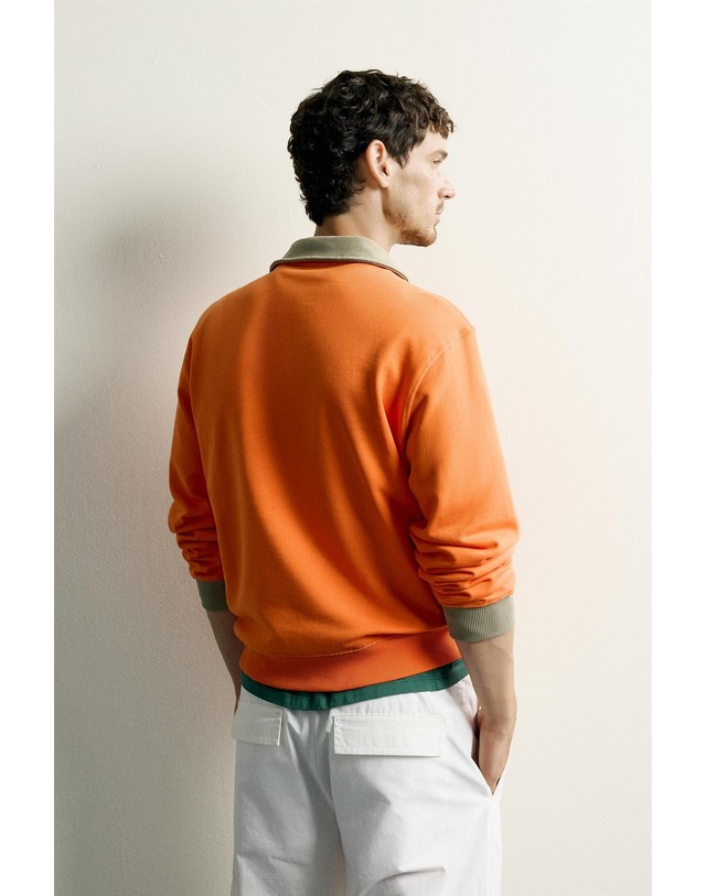 자라 자라 그래픽 프린트 하프집업 스웨트셔츠 0962/321/615 ORANGE 오렌지 착용컷