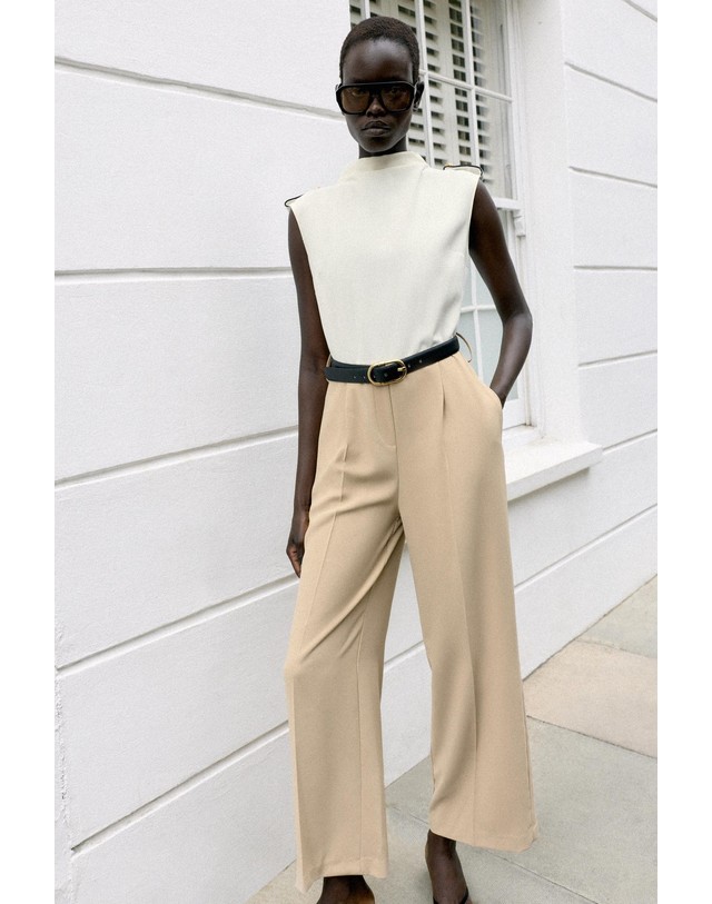 자라 자라 하이넥 민소매 벨트 점프수트 3897/159/075 ECRU / BEIGE 멀티컬러 착용컷