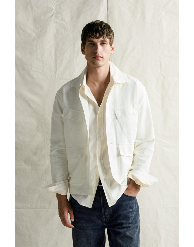 자라 자라 레귤러핏 햄프 코튼 오버셔츠 3692/303/251 OYSTER-WHITE 아이보리 착용컷