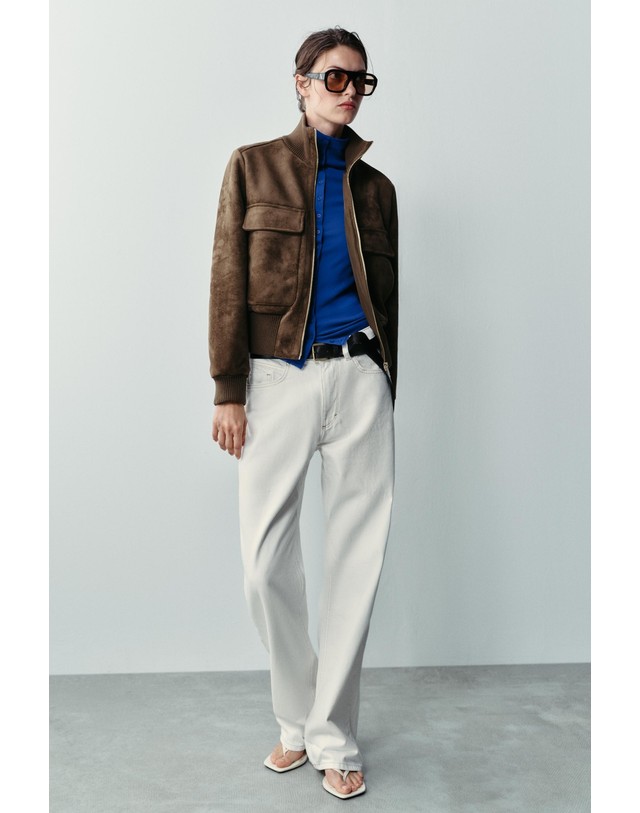 자라 자라 하이넥 플랩 포켓 집업 봄버 자켓 3046/256/092 LIGHT BEIGE 초콜릿 착용컷