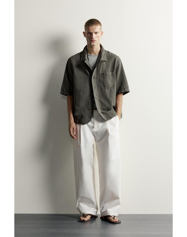 자라 자라 워시드 코튼 린넨 릴렉스핏 반팔 셔츠 0706/150/958 DARK KHAKI 카키 착용컷