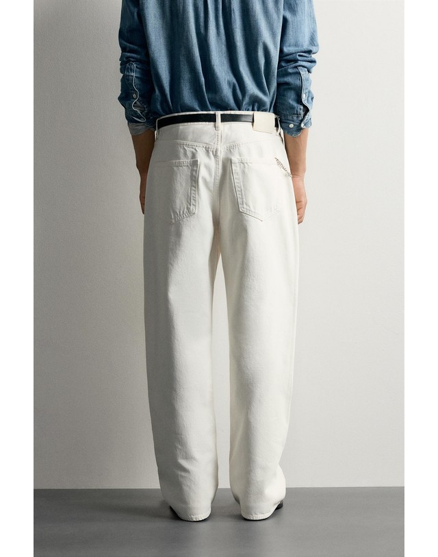 자라 자라 루즈핏 스트레이트 데님 팬츠 0774/307/251 OYSTER-WHITE 아이보리 착용컷