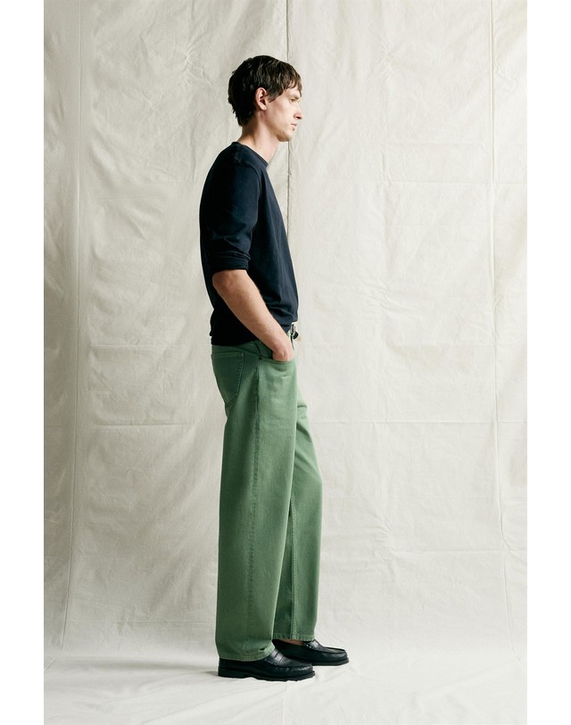 자라 자라 릴렉스핏 스트레이트 데님 팬츠 1171/300/527 MID-GREEN 그린 착용컷