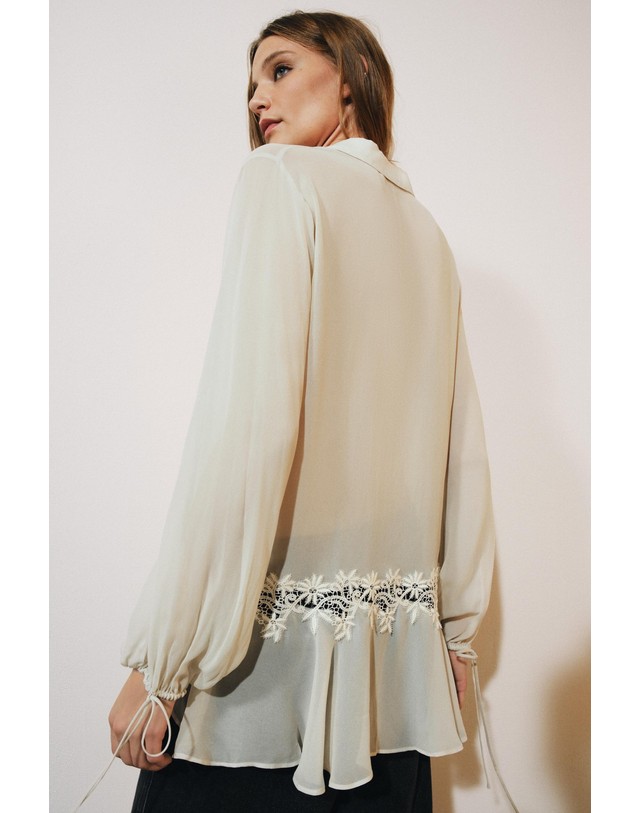 자라 자라 레이스 자수 비스코스 블라우스 5919/203/819 BLUE GREY 아이보리 착용컷