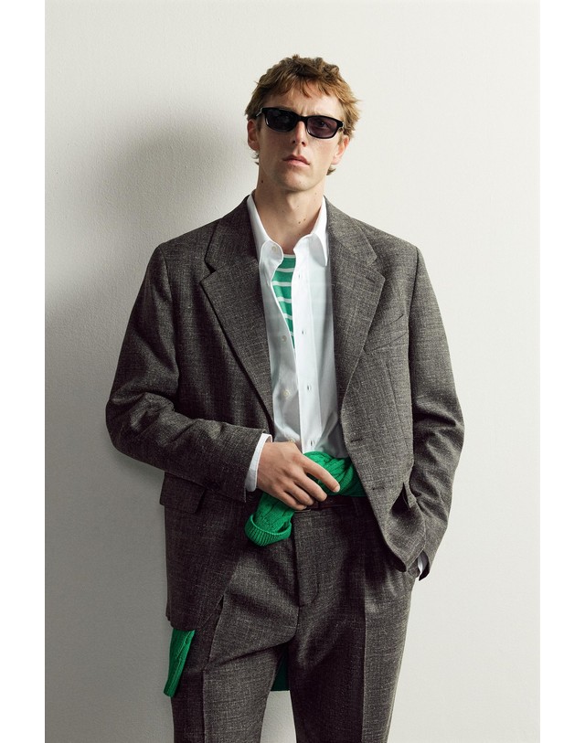 자라 자라 아론 레빈 울 린넨 수트 블레이저 1567/383/800 BLACK 그레이 착용컷