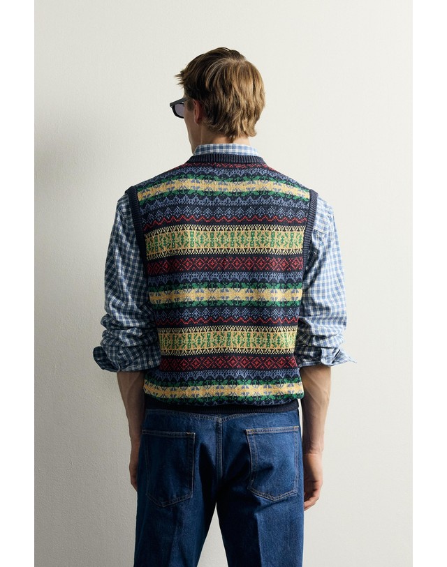 자라 자라 아론 레빈 자카드 린넨 니트 베스트 5755/446/401 NAVY BLUE 멀티컬러 착용컷