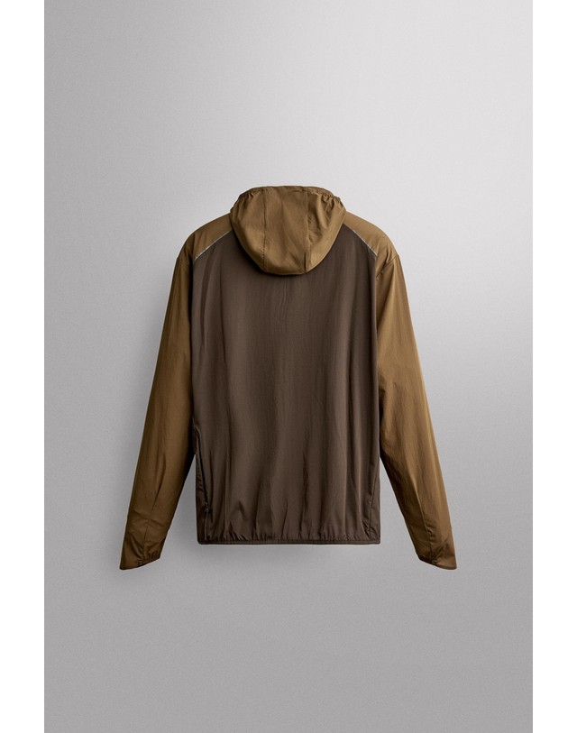 자라 자라 텍스처 러닝 윈드브레이커 6096/303/099 BLACK / BROWN 멀티컬러 착용컷