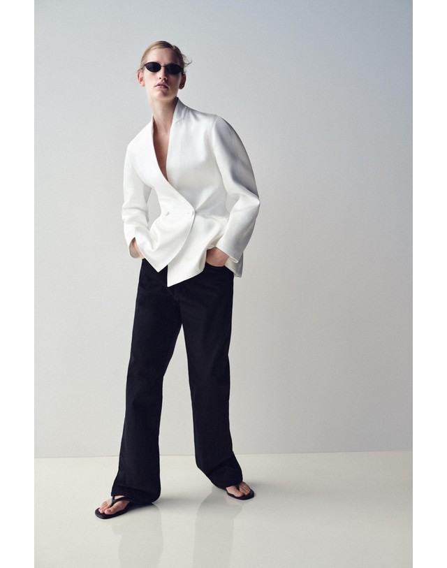 자라 자라 새틴 칼라리스 블레이저 7833/961/251 OYSTER-WHITE 화이트 착용컷