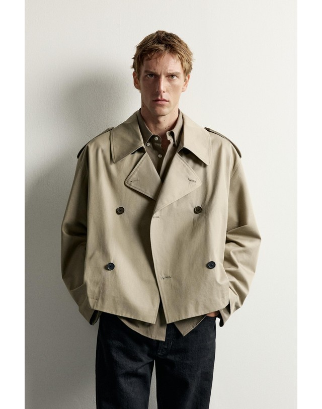 자라 자라 테크니컬 숏 트렌치 코트 8281/684/751 DARK CAMEL 카멜 착용컷