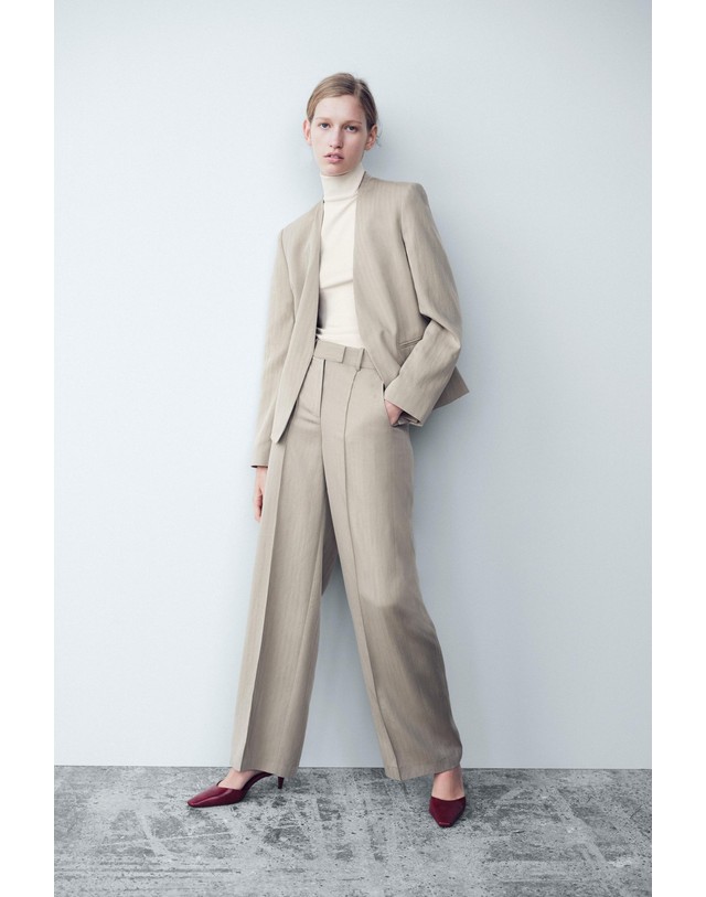 자라 자라 하이라이즈 핀턱 스트레이트 팬츠 7788/628/737 BROWN / TAUPE 베이지 착용컷