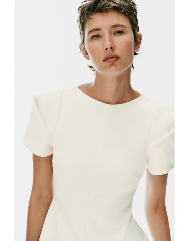 자라 자라 플리츠 반팔 미니 원피스 7827/777/251 OYSTER-WHITE 아이보리 착용컷