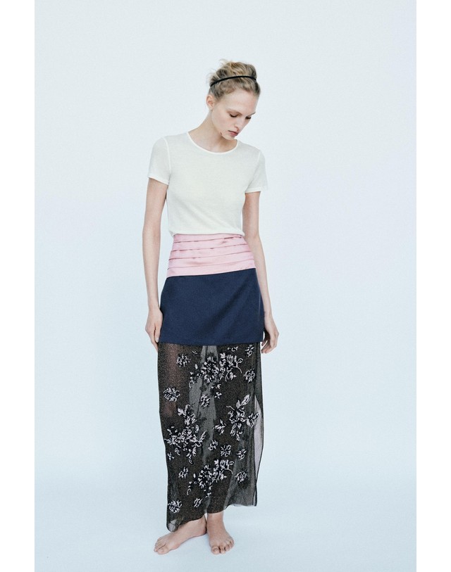 자라 자라 비즈 슬릿 미디 스커트 0392/702/418 BLUE MARL 네이비 착용컷