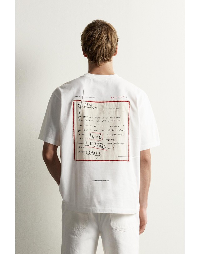 자라 자라 릴렉스핏 프린트 패치 반팔 티셔츠 4805/312/250 WHITE 화이트 착용컷