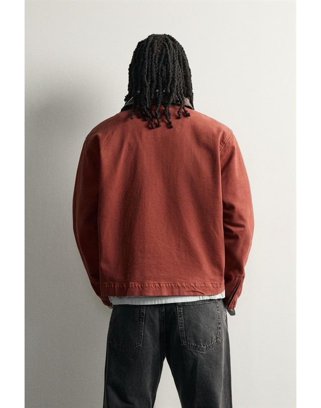 자라 자라 워시드 배색 칼라 크롭 자켓 0122/312/641 DARK RED 브론즈 착용컷