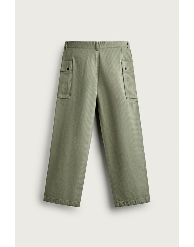 자라 자라 헤링본 릴렉스핏 카고 팬츠 5862/318/505 KHAKI 카키 착용컷