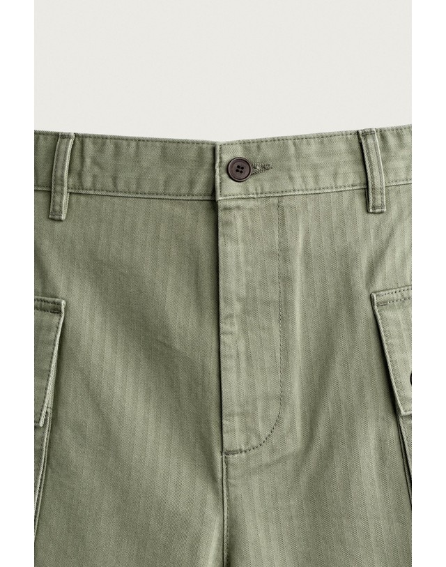 자라 자라 헤링본 릴렉스핏 카고 팬츠 5862/318/505 KHAKI 카키 착용컷