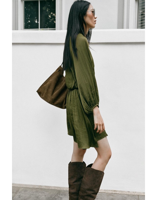 자라 자라 라운드넥 집업 미니 원피스 3897/170/506 LIGHT KHAKI 카키 착용컷