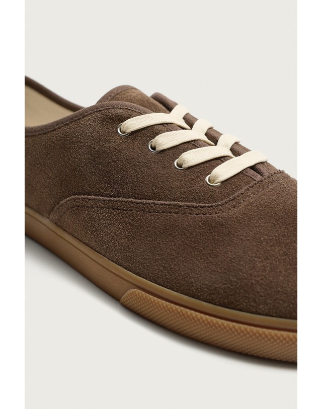 자라 자라 베어풋 스웨이드 스니커즈 2250/820/700 BROWN 브라운 착용컷