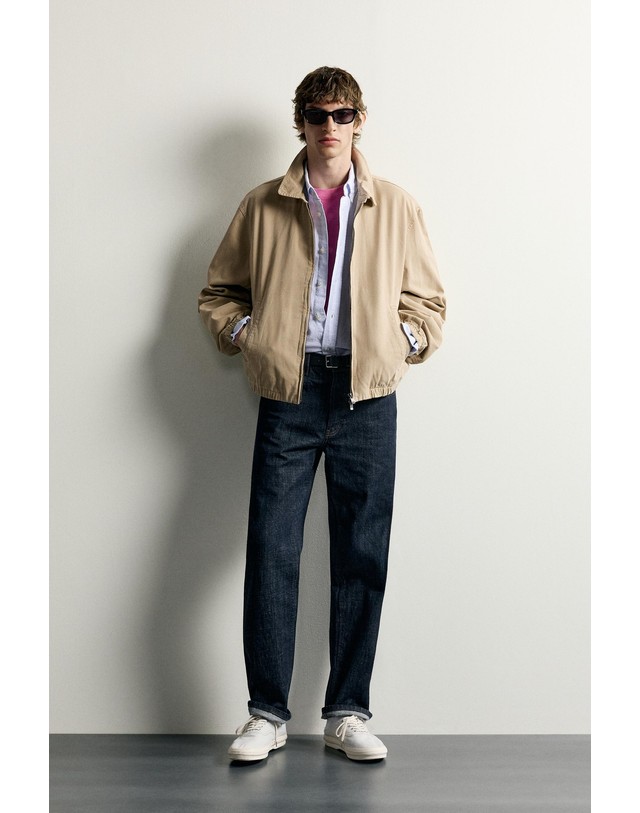 자라 자라 0FR. PARIS X ZARA 워시드 코튼 트윌 집업 블루종 자켓 1063/100/707 CAMEL 카멜 착용컷
