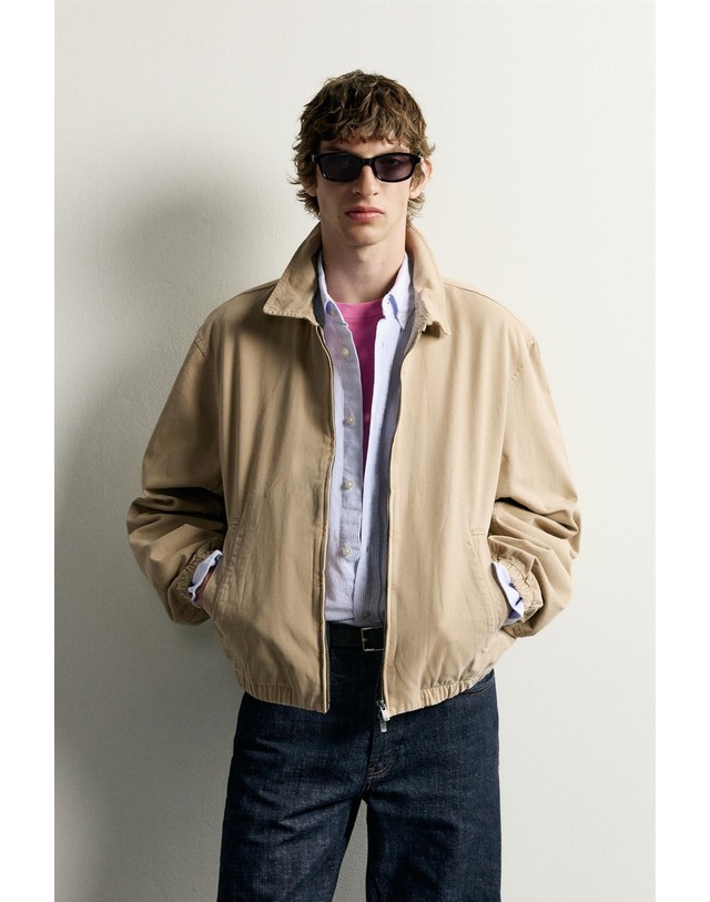 자라 자라 0FR. PARIS X ZARA 워시드 코튼 트윌 집업 블루종 자켓 1063/100/707 CAMEL 카멜 착용컷
