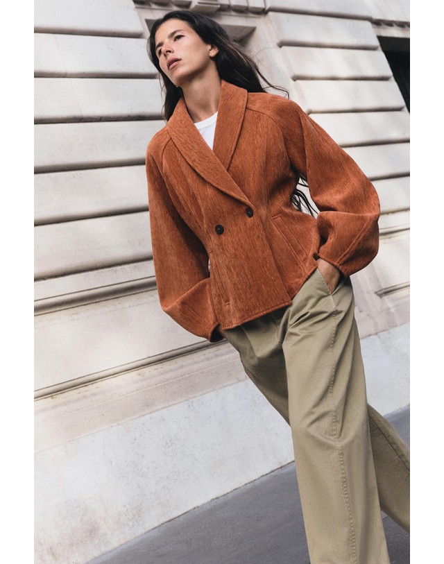 자라 자라 더블 버튼 테일러드 자켓 4968/228/614 BURNT ORANGE 오렌지 착용컷