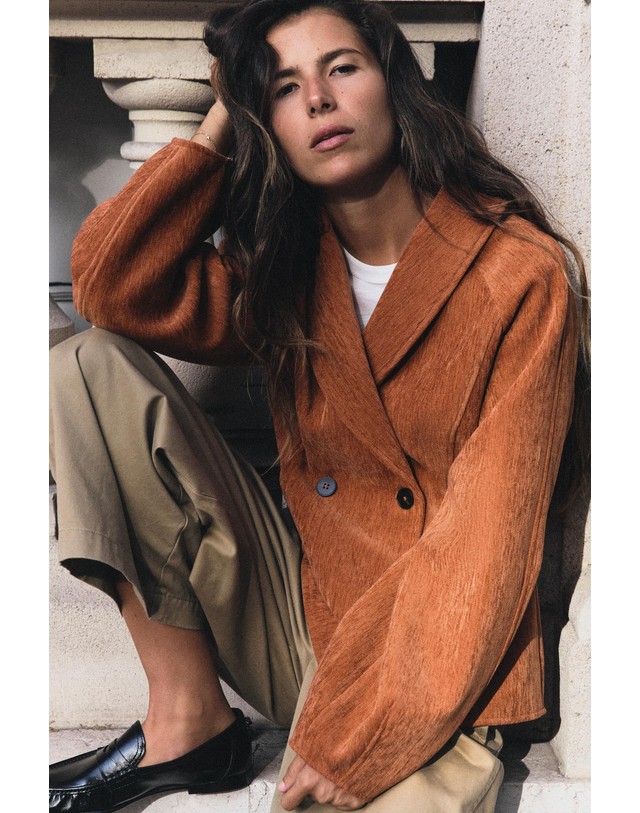 자라 자라 더블 버튼 테일러드 자켓 4968/228/614 BURNT ORANGE 오렌지 착용컷