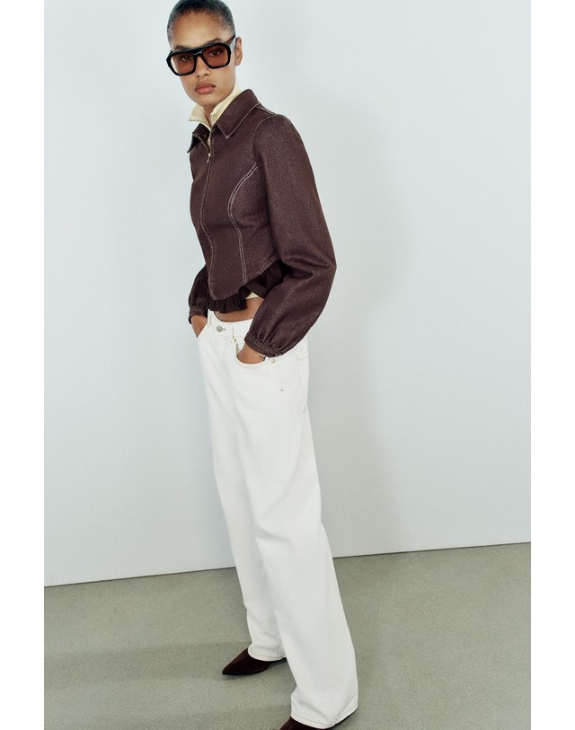 자라 자라 배색 헴 지퍼 데님 셔츠 7950/580/700 BROWN 초콜릿 착용컷
