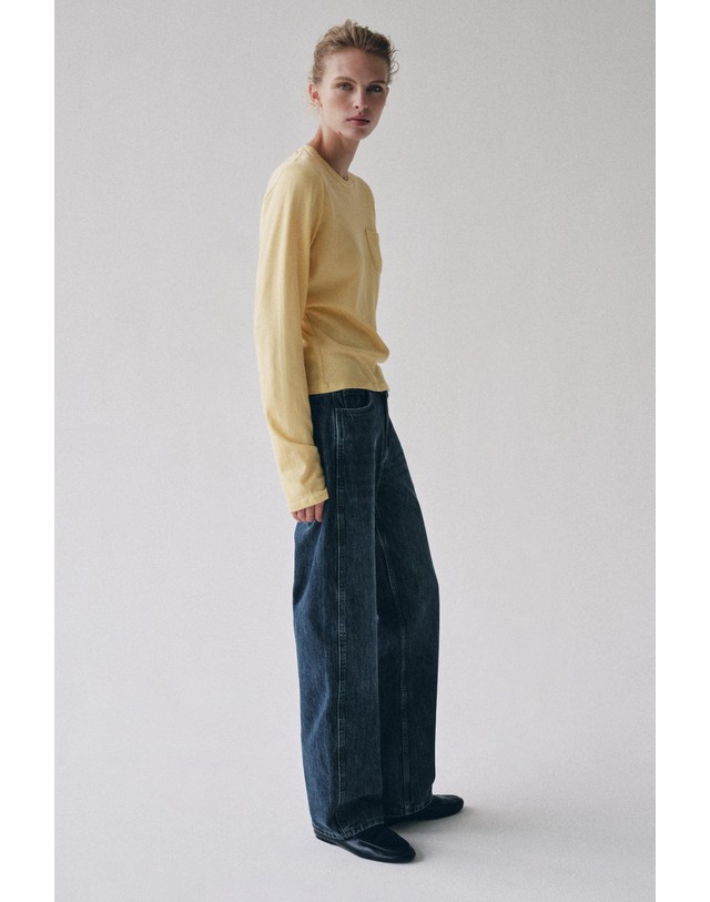 자라 자라 레귤러핏 포켓 긴팔 티셔츠 3253/114/300 YELLOW 노랑 착용컷