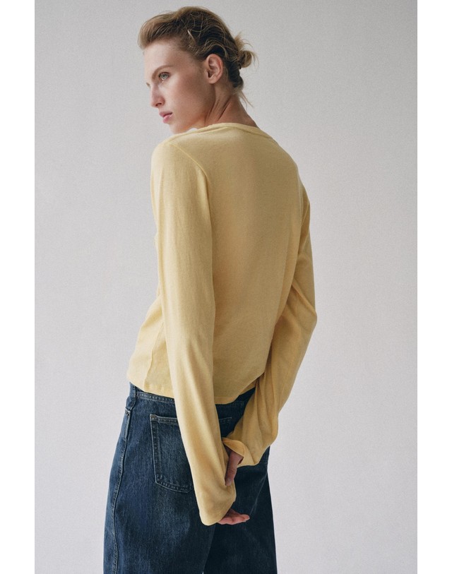 자라 자라 레귤러핏 포켓 긴팔 티셔츠 3253/114/300 YELLOW 노랑 착용컷