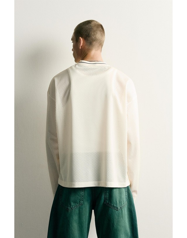 자라 자라 오픈 위브 브이넥 긴팔 티셔츠 6224/364/251 OYSTER-WHITE 아이보리 착용컷