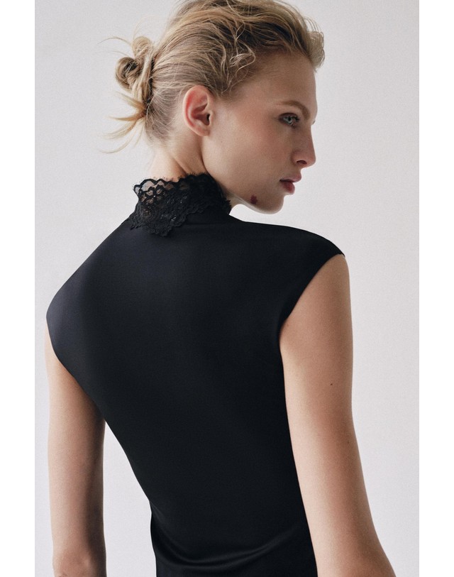 자라 자라 하이넥 레이스 스트레치 탑 1355/471/800 BLACK 블랙 착용컷