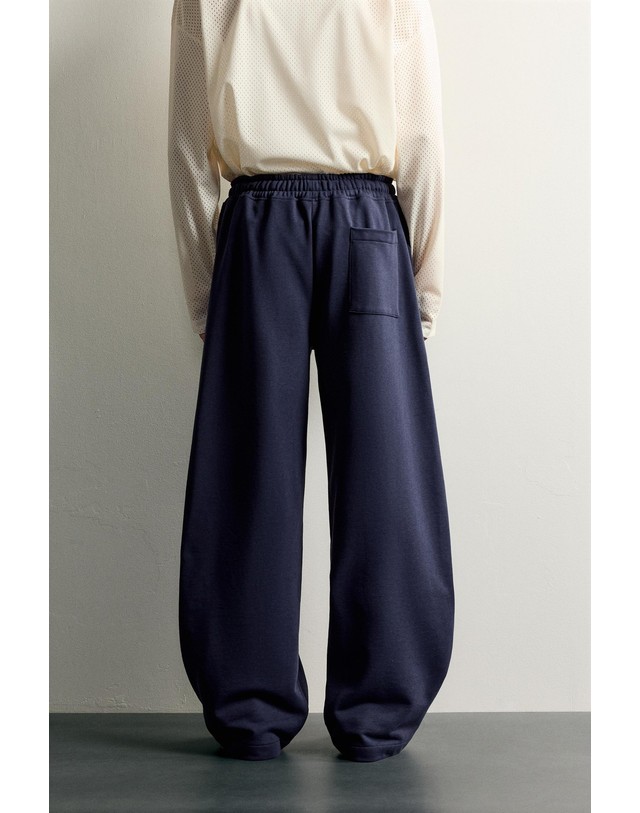 자라 자라 베이직 배기핏 트레이닝 팬츠 4532/311/401 NAVY BLUE 네이비 착용컷