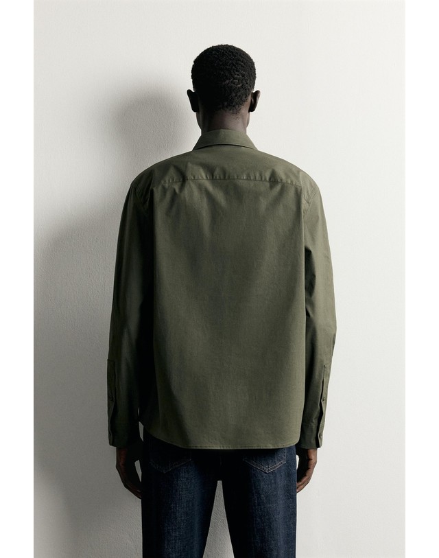 자라 자라 릴렉스핏 타이 포켓 긴팔 셔츠 2692/792/505 KHAKI 카키 착용컷