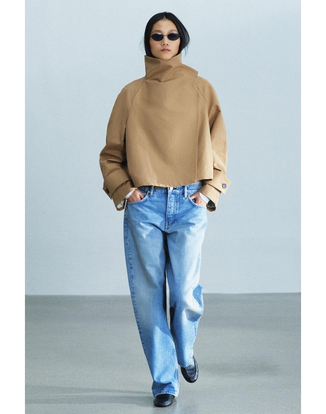 자라 자라 코튼 하이넥 숏 트렌치 코트 3811/257/710 BEIGE 베이지 착용컷