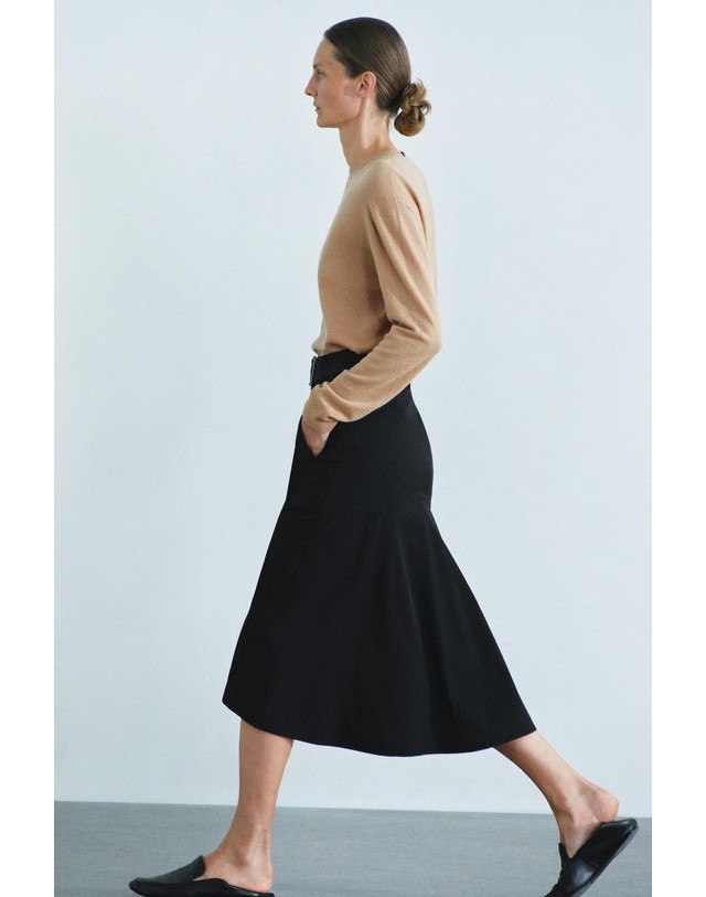자라 자라 벨트 카고 미디 스커트 2507/252/800 BLACK 블랙 착용컷