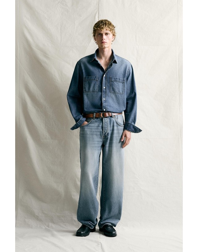 자라 자라 레귤러핏 워시드 데님 긴팔 셔츠 5585/434/073 BLUE / NAVY 블루 착용컷