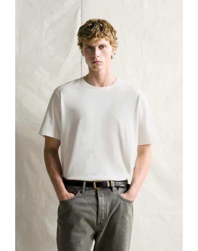 자라 자라 레귤러핏 크루넥 반팔 코튼 티셔츠 4231/310/250 WHITE 화이트 착용컷