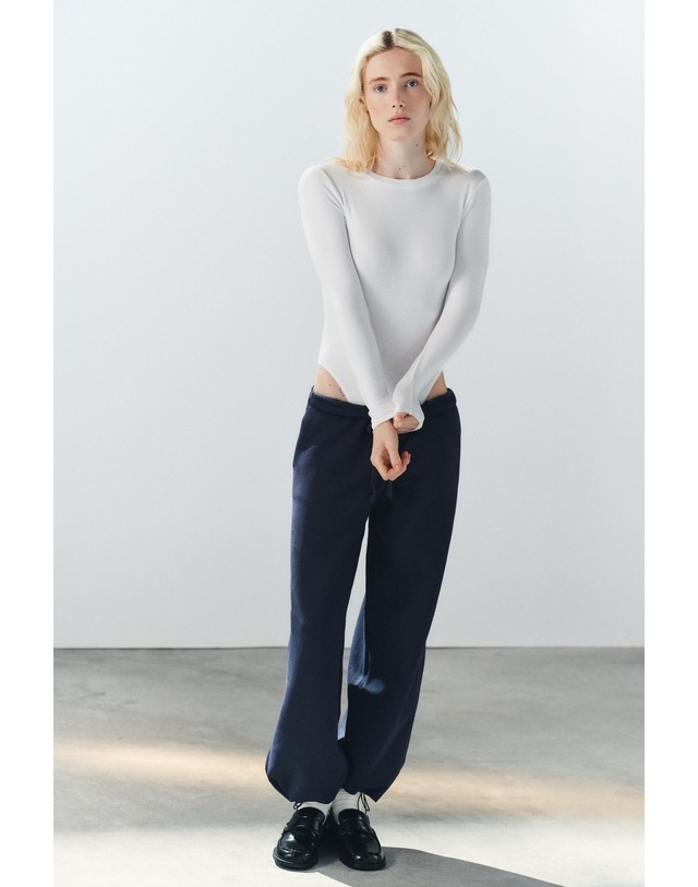 자라 자라 라운드넥 긴소매 바디수트 3641/855/250 WHITE 화이트 착용컷