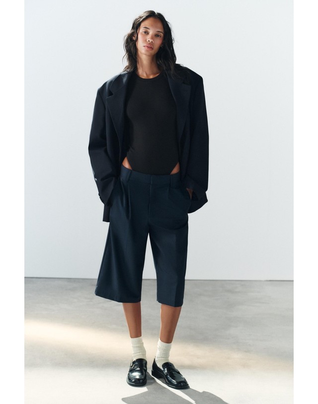 자라 자라 라운드넥 긴소매 바디수트 3641/855/800 BLACK 블랙 착용컷