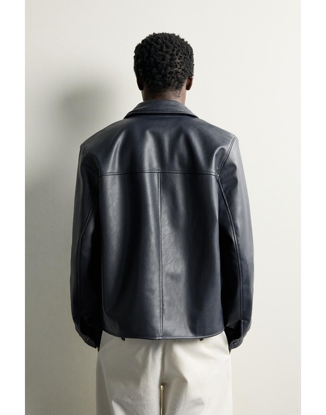 자라 자라 레귤러핏 레더 이펙트 집업 자켓 3833/420/401 NAVY BLUE 네이비 착용컷