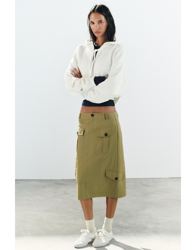 자라 자라 플랩 포켓 미디 카고 스커트 1255/582/505 KHAKI 카키 착용컷