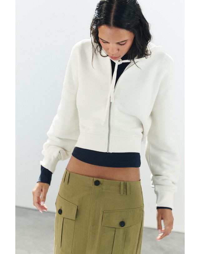 자라 자라 플랩 포켓 미디 카고 스커트 1255/582/505 KHAKI 카키 착용컷