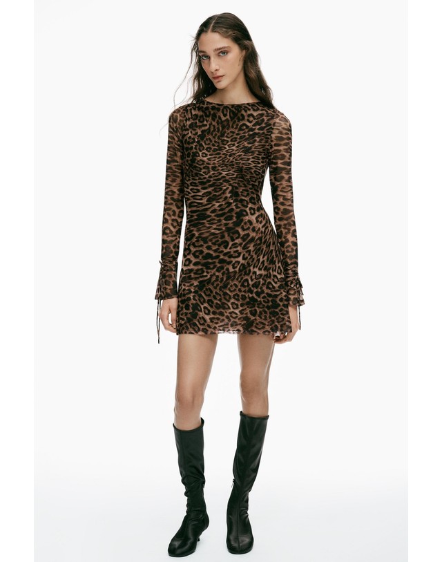 자라 자라 애니멀 프린트 튤 미니 원피스 5039/846/051 LEOPARD 초콜릿 착용컷