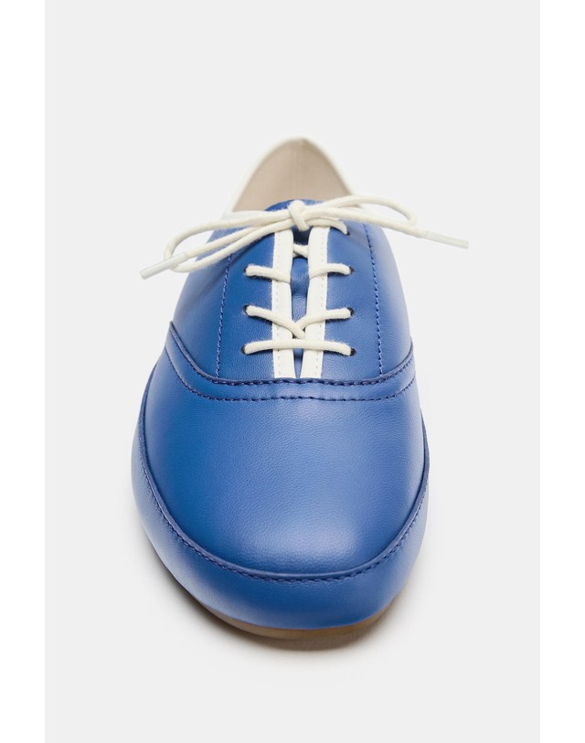 자라 자라 레더 레이스업 더비 스니커즈 5870/810/407 NAVY BLUE 블루 착용컷