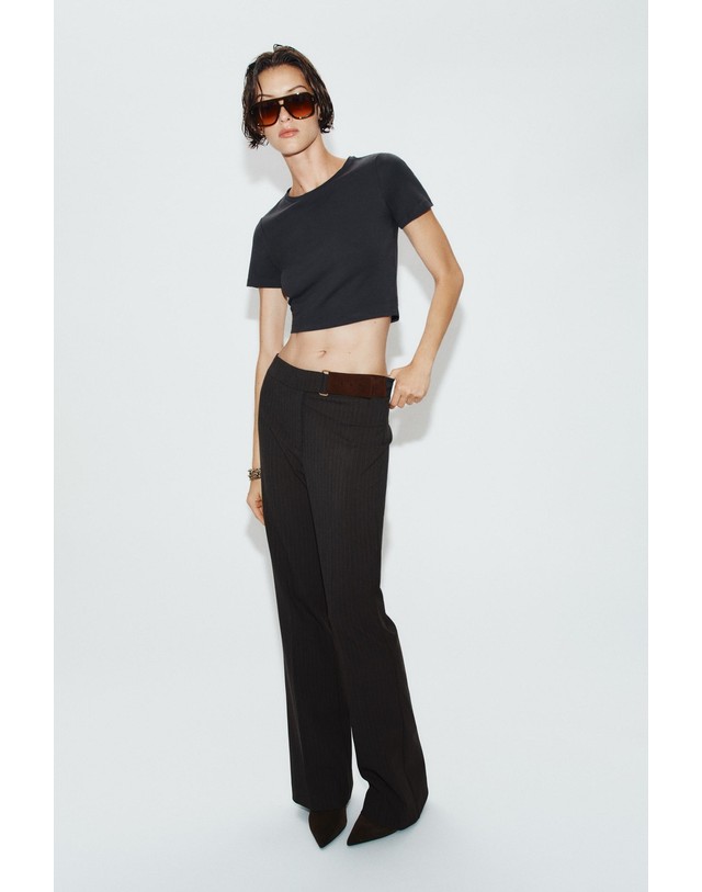 자라 자라 크롭 슬림핏 라운드넥 반팔 티셔츠 2335/299/835 DARK CHARCOAL GREY 그레이 착용컷