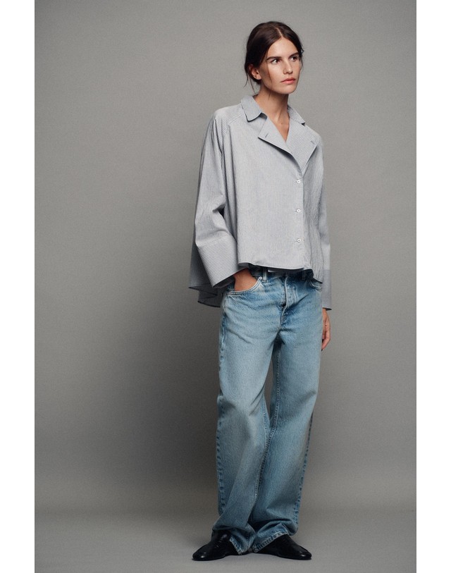 자라 자라 스트라이프 랩 더블버튼 긴팔 셔츠 1378/881/400 BLUE 블루 착용컷