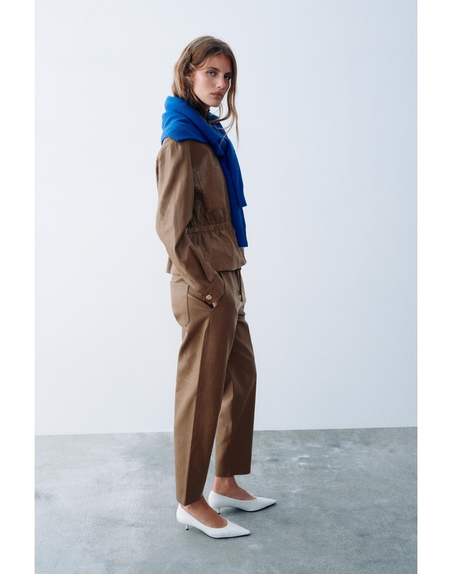 자라 자라 스웨이드 이펙트 밴딩 와이드 팬츠 4387/282/737 BROWN / TAUPE 초콜릿 착용컷