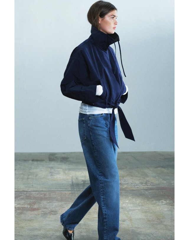 자라 자라 배색 크롭 벨트 숏 자켓 3918/242/401 NAVY BLUE 네이비 착용컷