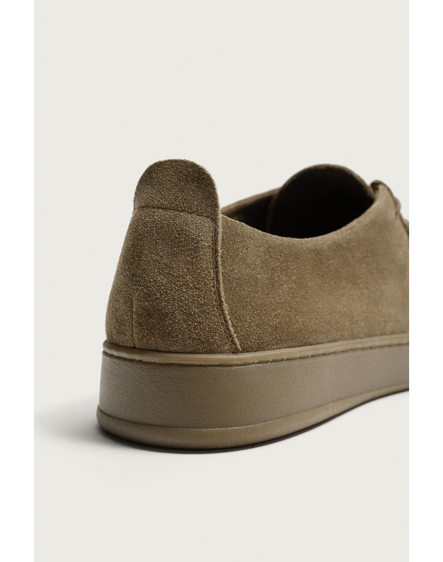자라 자라 스웨이드 모크토 캐주얼 더비화 2423/820/131 TAUPE GREY 베이지 착용컷